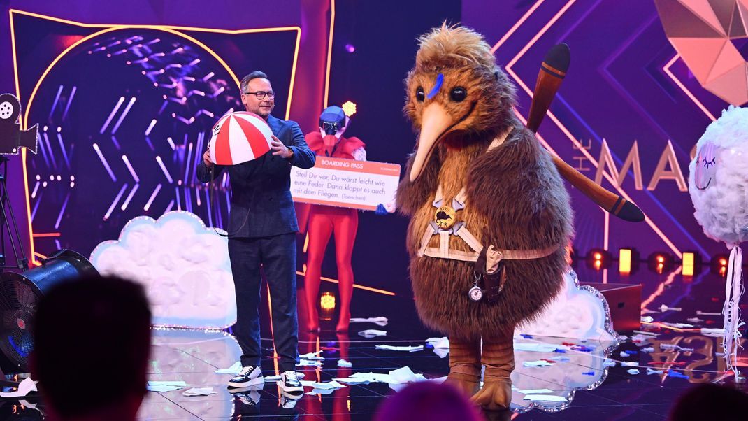 Der Kiwi hat in Show 2 zwar seinen Helm verloren, dafür war sein Jungfernflug ein voller Erfolg. 