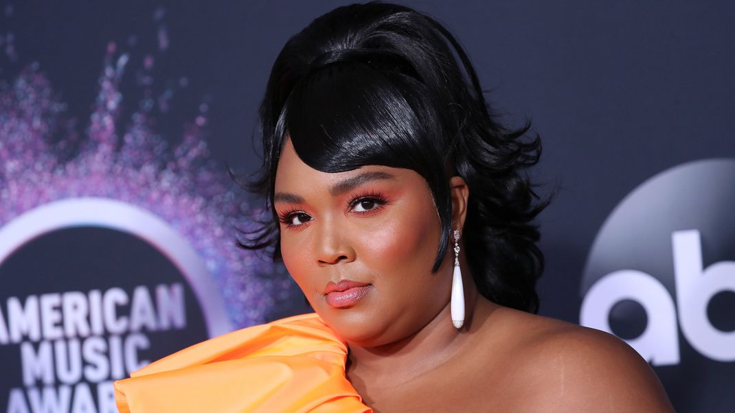 Alle Infos zum Skandal um Lizzo gibt es hier.&nbsp;